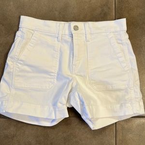 GAP shorts